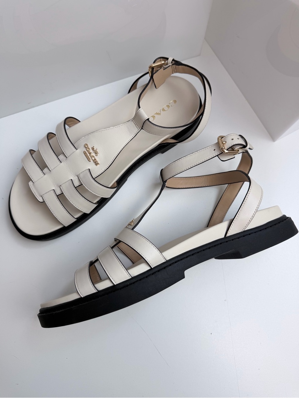 Coach Franny Gladiator Sandals in Chalk Color Size 9.5 Style CR866
